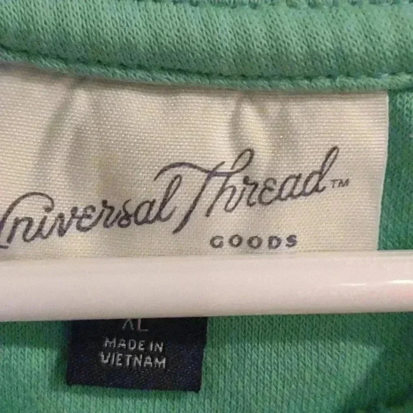 Universal Thread light green cotton/poly crew neck sweatshirt women's Xlarge - Picture 2 of 3
